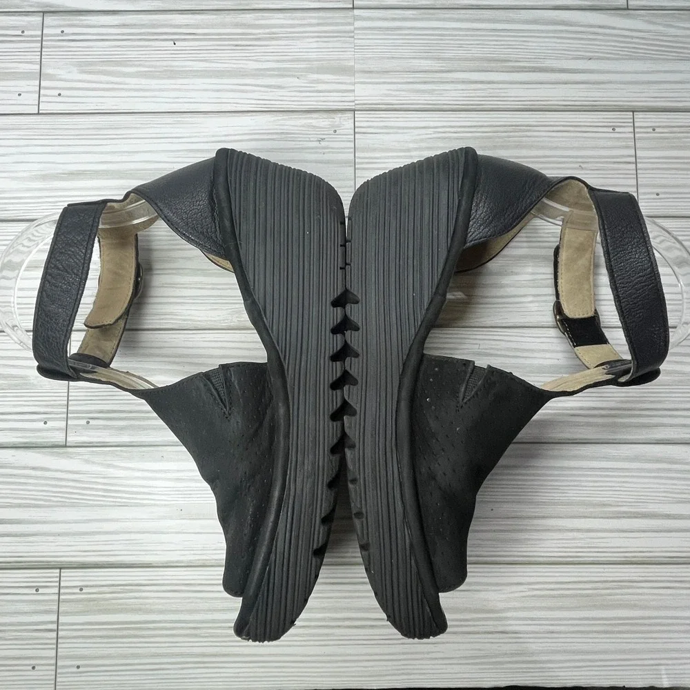Fly London Womens‎ YALL962FLY Black Leather Peep Toe Wedge Sandals Size 38